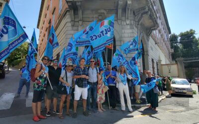 UIL-UILTUCS FVG: MANCA PERSONALE NEL TURISMO, E DATORI OFFRONO ANCORA PIÙ PRECARIETÀ